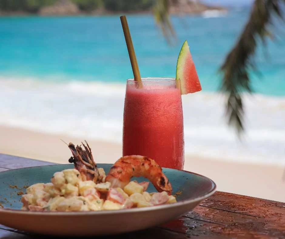 seychelles-cocktail-cucina-tropicale-vista-mare-offerta-viaggio