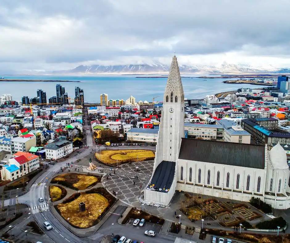 reykjavik-panorama-hallgrimskirkja-islanda
